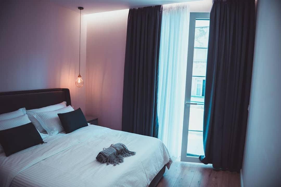 Tam Centre Luxury Serviced Apartments Tirana Exterior foto